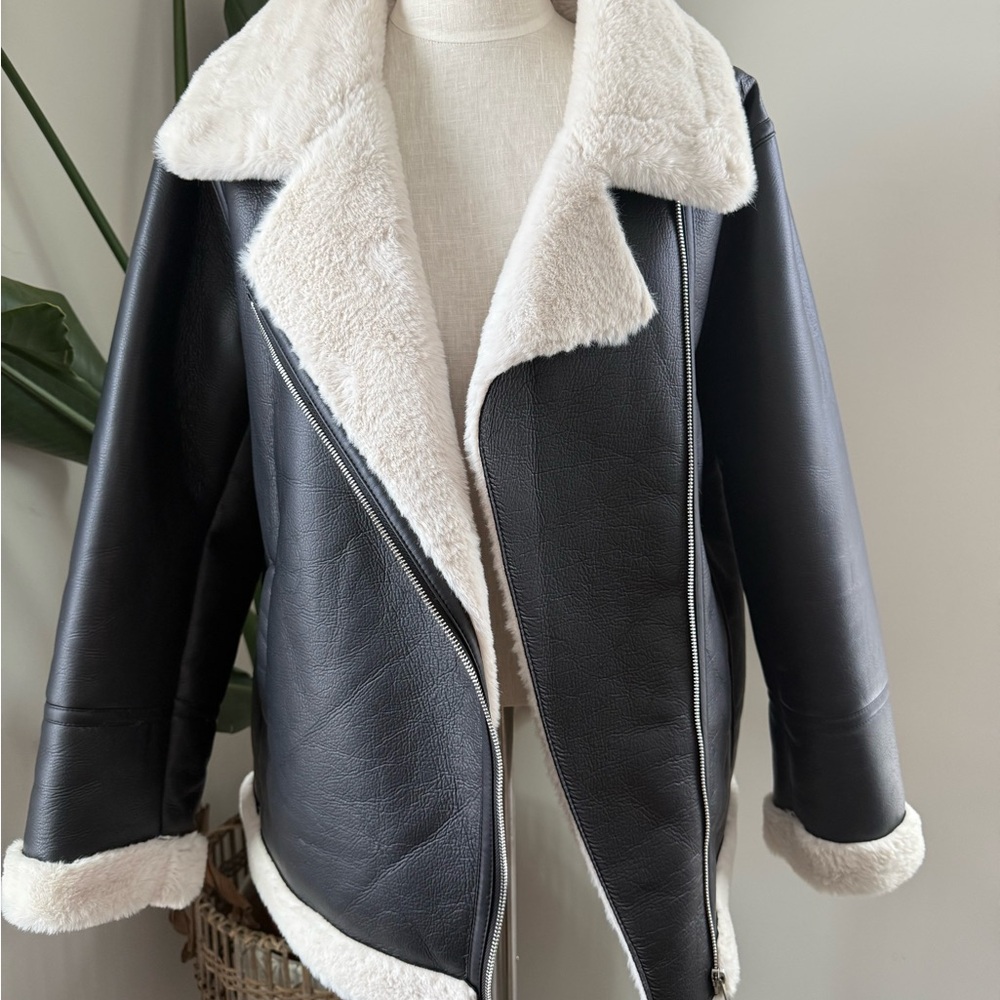 Joie Women's Black and White Shearling Jacket oversized L/XL